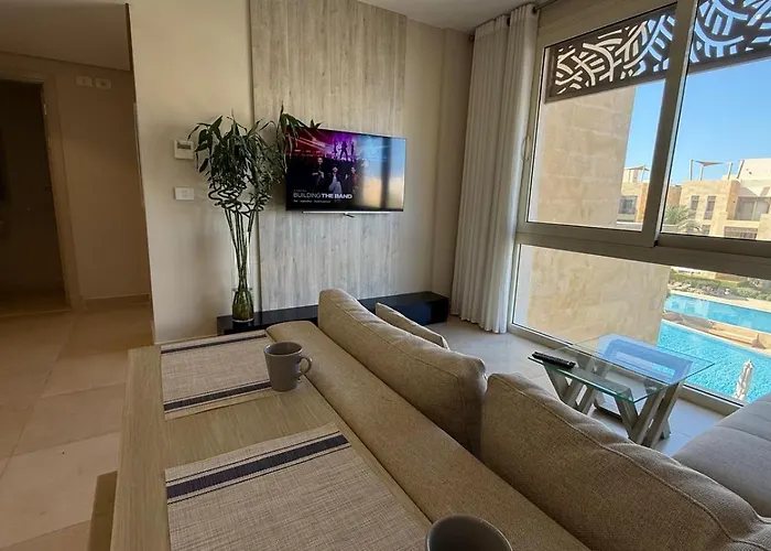 Daire El Gouna Mangroovy M8 1-bedroom Sleeps 4 Persons With Private Roof-terrace And Free Access *